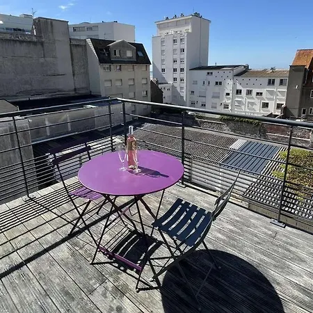 Apartment T3 Terrasse Centre Et *